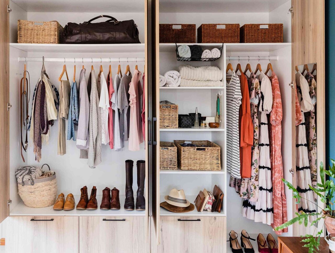 با این گجتها یخ میزنی | فرمولهای هوشمندانه خنک ماندن در فصل گرم بدون دریافت قبضهای نجومی