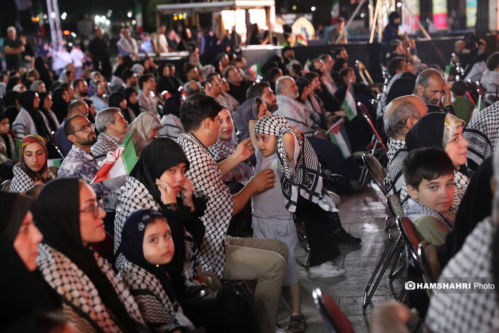 برگزاری سومین سوگواره محرم شهر در میدان آزادی