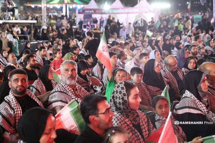 برگزاری سومین سوگواره محرم شهر در میدان آزادی