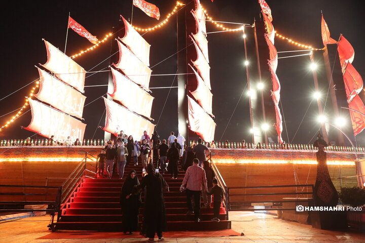 برگزاری سومین سوگواره محرم شهر در میدان آزادی