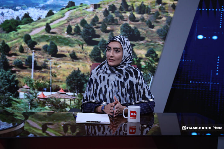 تریبون آزاد در منطقه 13