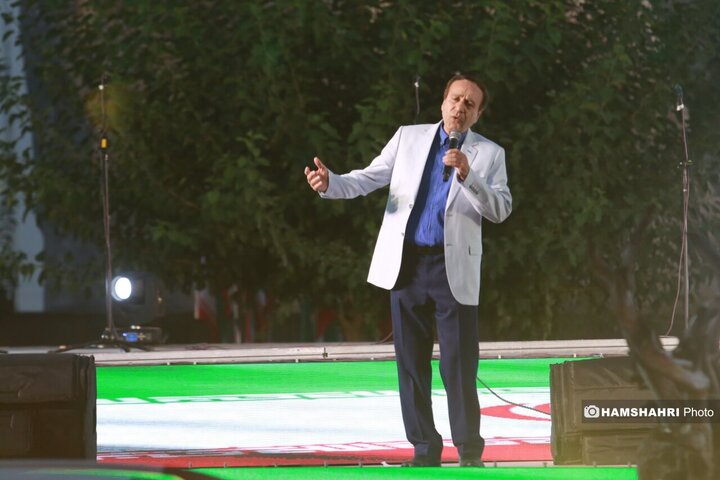 آیین رونمایی از مجسمه ی برنزی آرش کمانگیر