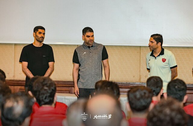 لطفا تصویر من در عکس های پرسپولیس نباشد | ماجرای دلخوری افشین پرسپولیس