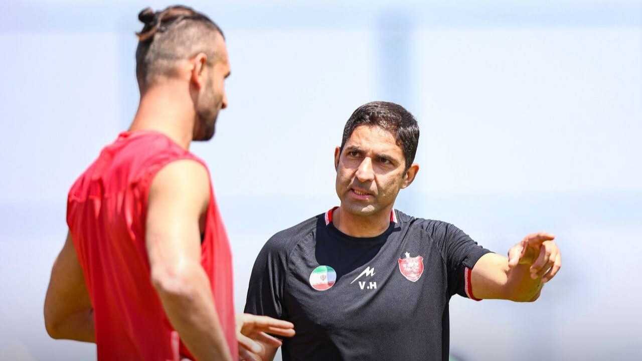 حمله سردار دورسون به وحید هاشمیان: تو اول ببین سرمربی پرسپولیس می مانی بعد... | افشای پشت پرده جنجالی جدایی مهاجم ترکیهای از پرسپولیس! وحید هاشمیان