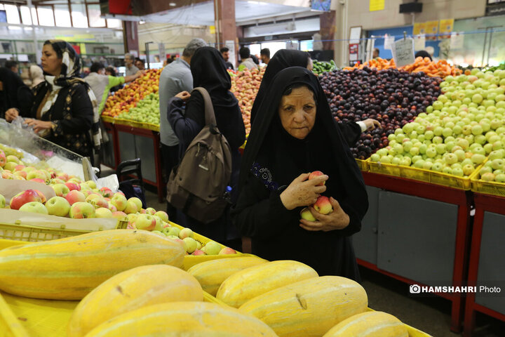 تور بازدید سرزده از بازارهای تره بار به همراه مدیر عامل سازمان میوه و تره بار