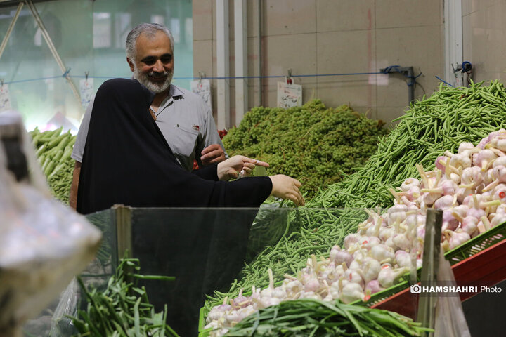 تور بازدید سرزده از بازارهای تره بار به همراه مدیر عامل سازمان میوه و تره بار