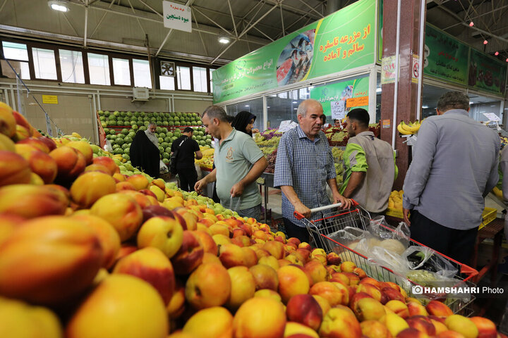 تور بازدید سرزده از بازارهای تره بار به همراه مدیر عامل سازمان میوه و تره بار