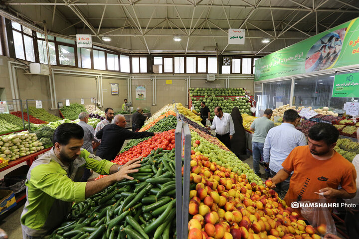 تور بازدید سرزده از بازارهای تره بار به همراه مدیر عامل سازمان میوه و تره بار
