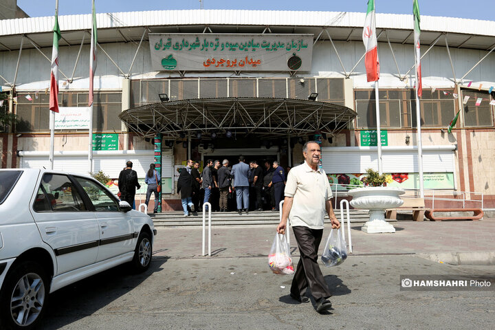 تور بازدید سرزده از بازارهای تره بار به همراه مدیر عامل سازمان میوه و تره بار