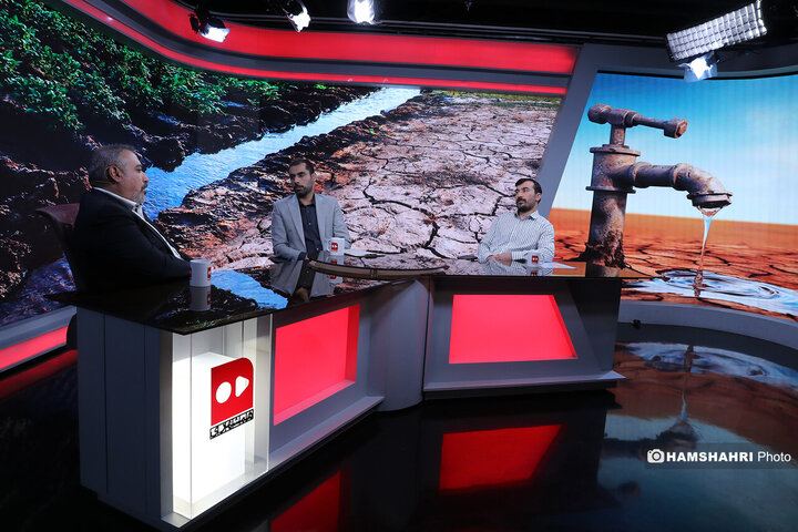 نشست ، چرا آب کم شد