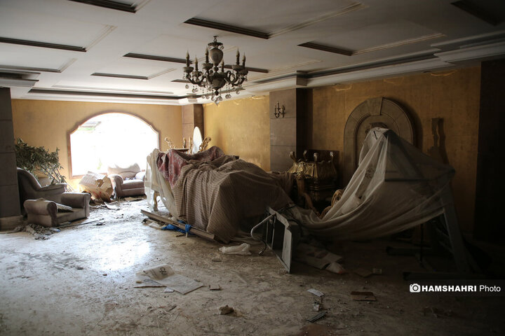 بازدید اعضای کمسیون عمران مجلس شورای اسلامی از خانه های تخریب شده جنگ 12 روزه