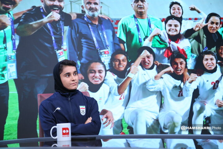 نگین زندی بازیکن تیم فوتبال زنان تیم ملی