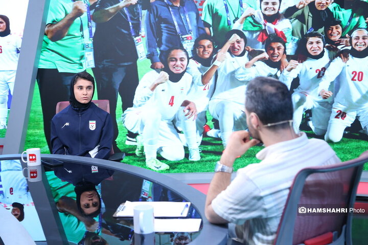 نگین زندی بازیکن تیم فوتبال زنان تیم ملی