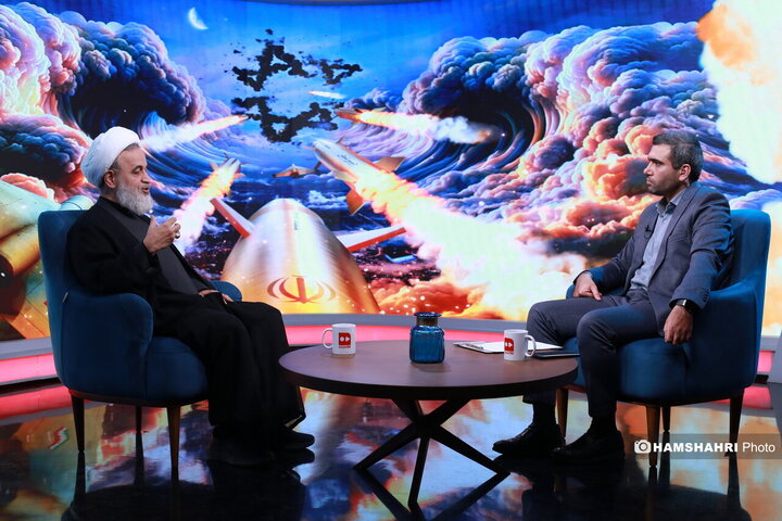 سرتیتر با حجت الاسلام پناهیان