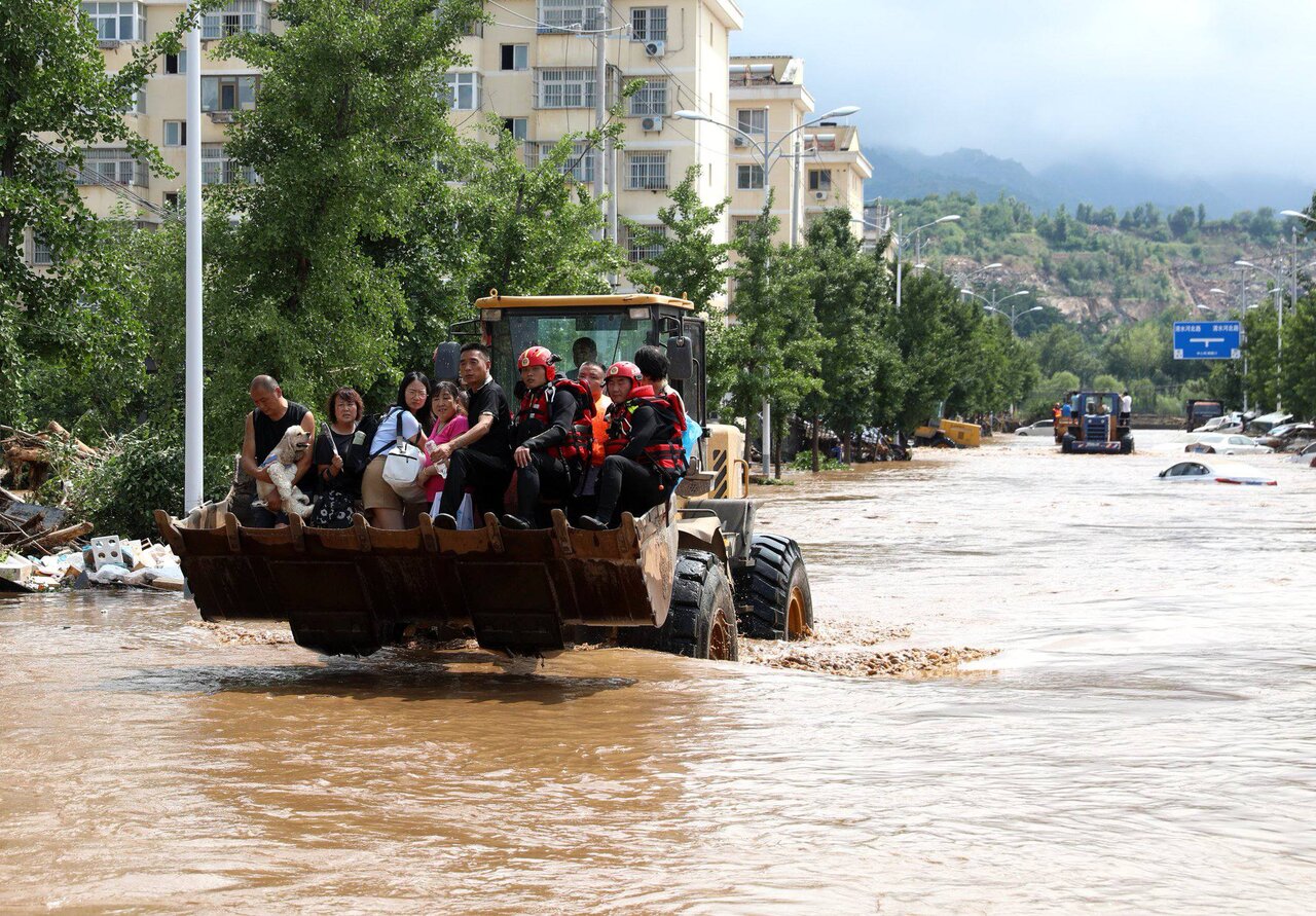 بارشهای سیلآسا در شمال چین | تصاویر
