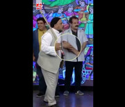 توی گوشی به ما گفتند خداحافظی کنید... |‌ اولین جزئیات از پخش زنده برنامه کودک هنگام حمله موشکی