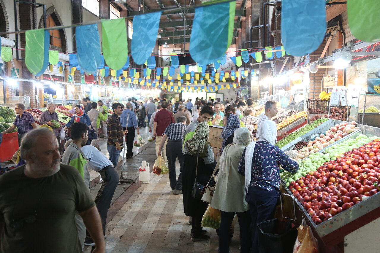 چراغ بازار را روشن نگه داشتیم