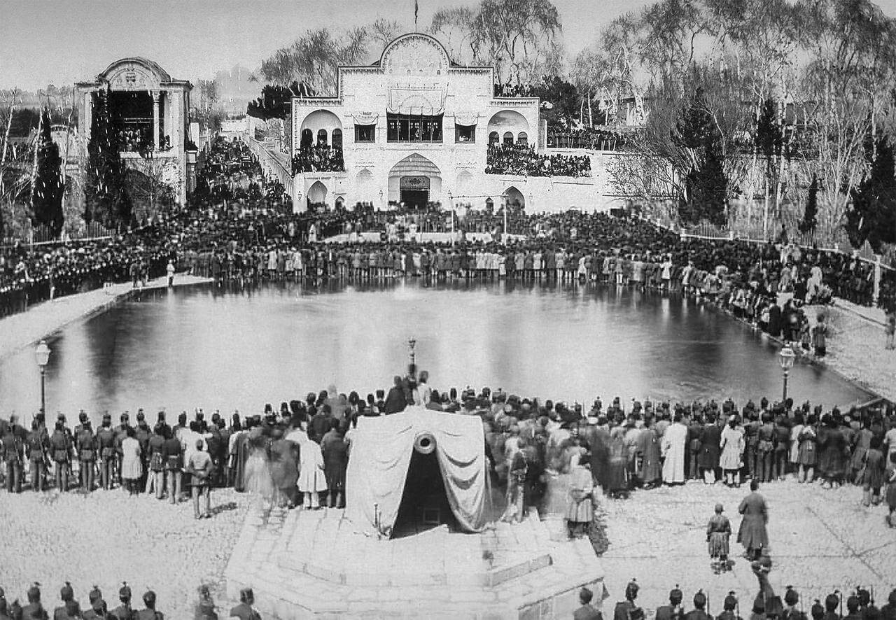 نخستین و کهنترین میدان تهران در ۱۰۰ سال گذشته | عکس