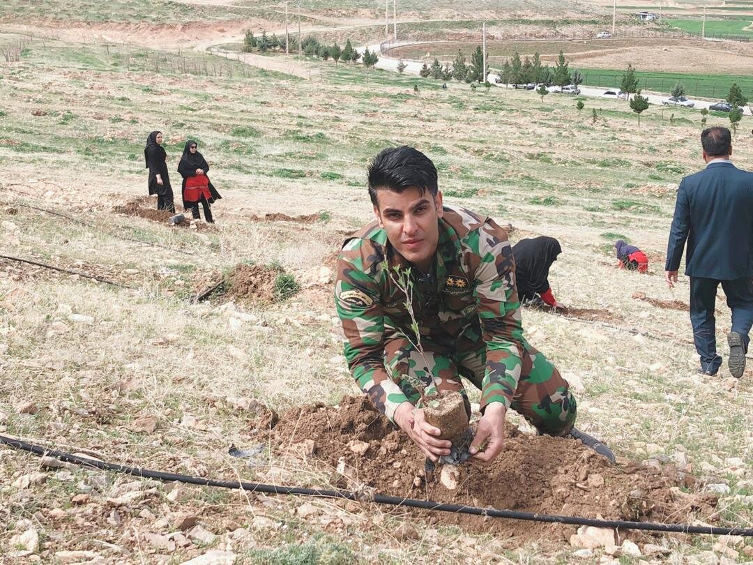 جنگلبان نمونه لرستانی
