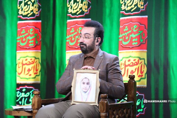 پرواز پروانه ها از بلوک ۱۲