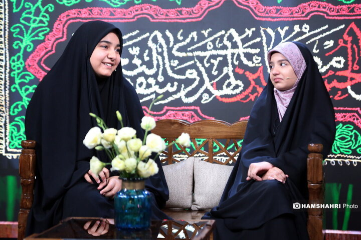 پرواز پروانه ها از بلوک ۱۲