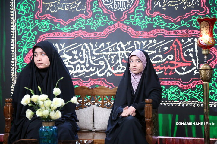 پرواز پروانه ها از بلوک ۱۲