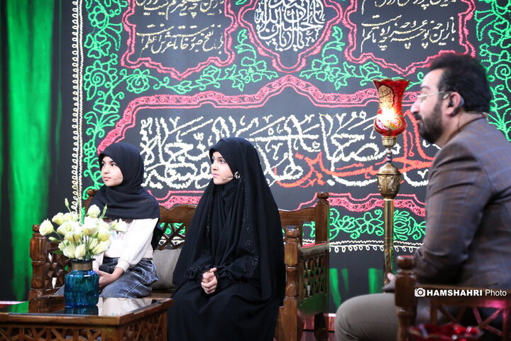 پرواز پروانه ها از بلوک ۱۲