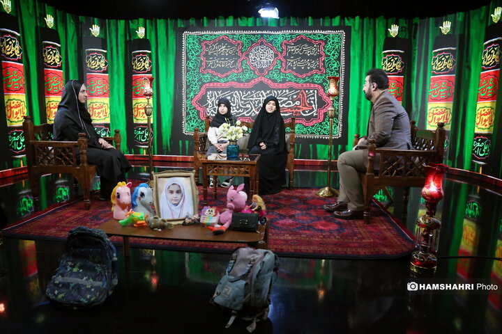 پرواز پروانه ها از بلوک ۱۲