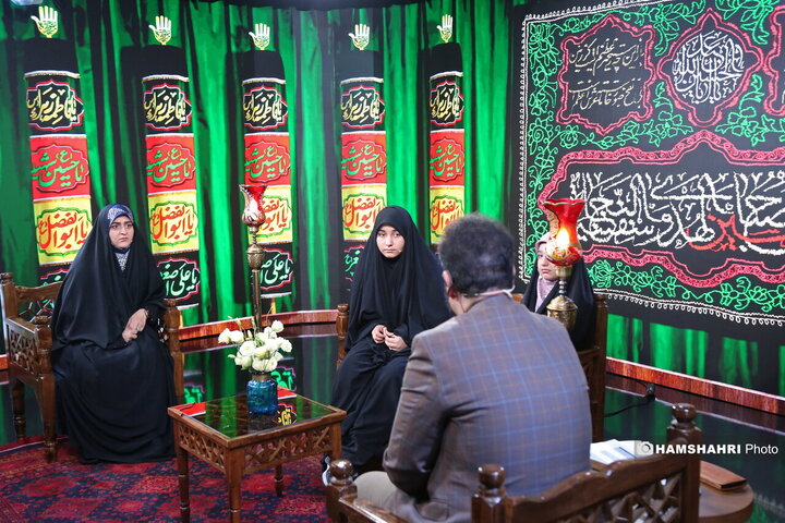 پرواز پروانه ها از بلوک ۱۲