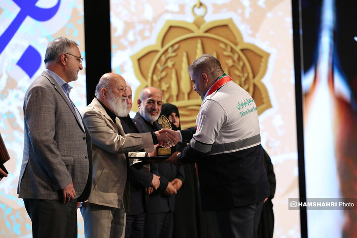 آیین تقدیر از خدمتگزاران بهشت