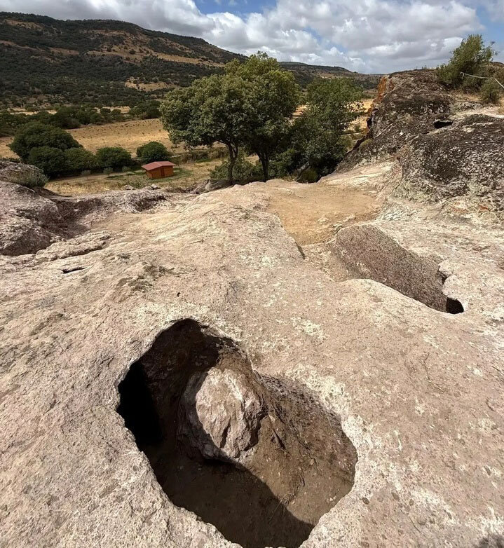 کشف خانههای پریان در ایتالیا! | عکس