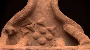 اسرار  اثر دست ۴۰۰۰ساله در مصر باستان | از اثر انگشت تا خطوط کف دستان