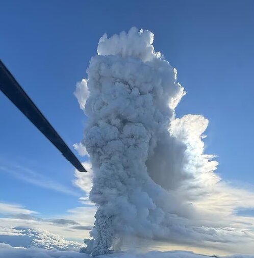 پسلرزههای زلزله روسیه | آتشفشان کراشنینیکوف پس از ۶۰۰ سال فوران کرد