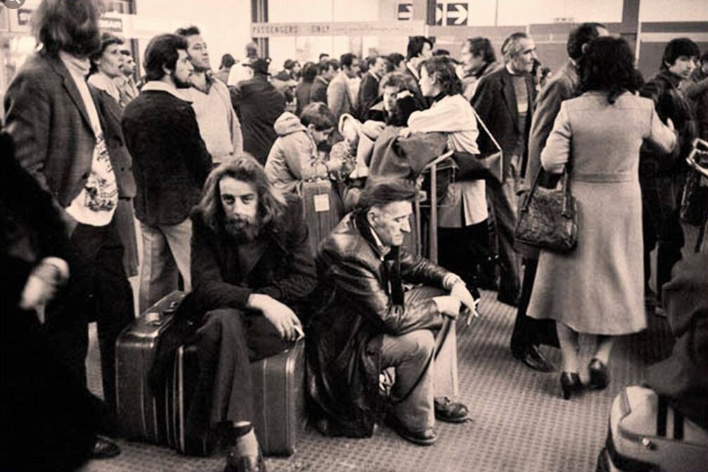 پرواز از روی باند نوستالژی