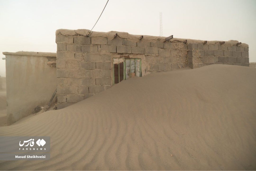 طوفان شدید شن زابل را پوشاند | تصاویر