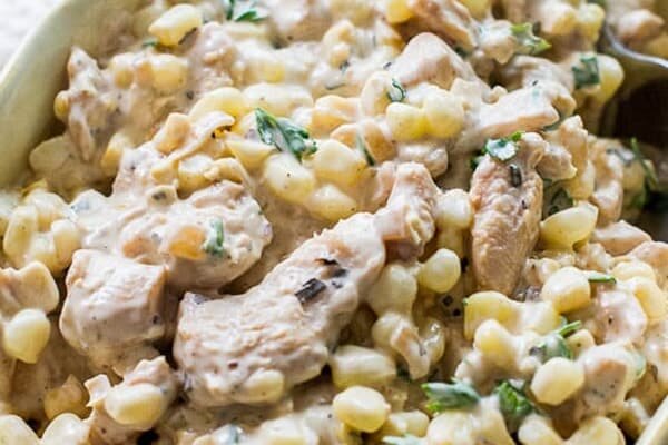 طرز تهیه سالاد تابستانی ذرت و مرغ مخصوص دورهمی ها