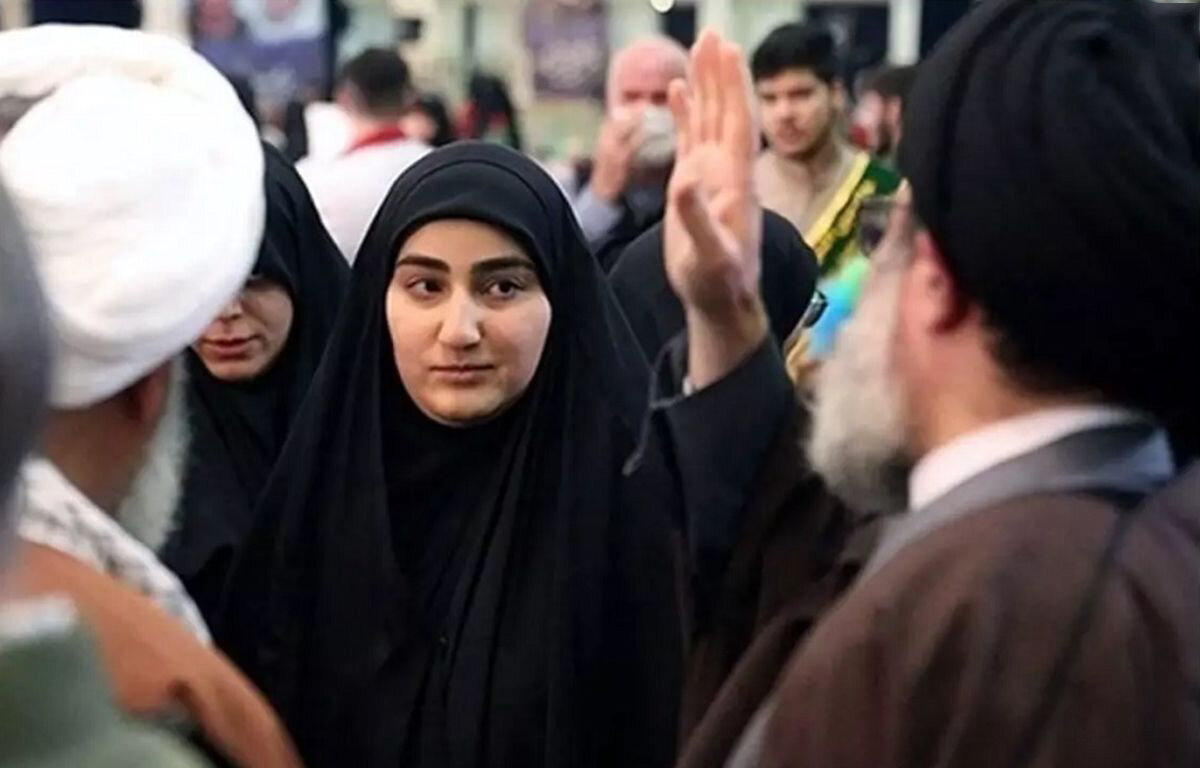 تصاویر کمتر دیده شده از دختر سردار سلیمانی در کنار پدرشوهر لبنانی‌اش | ببینید
