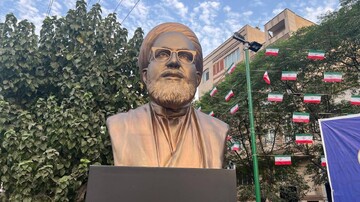 رونمایی از سردیس شهید آیت‌الله محلاتی در جنوب شرق تهران