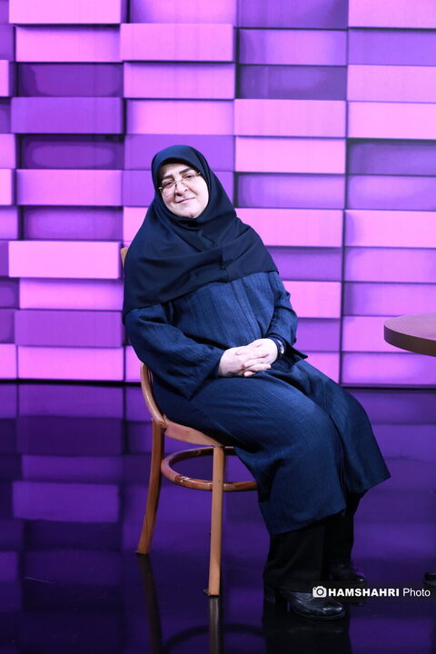 حضور سخنگوی دولت در موسسه همشهری