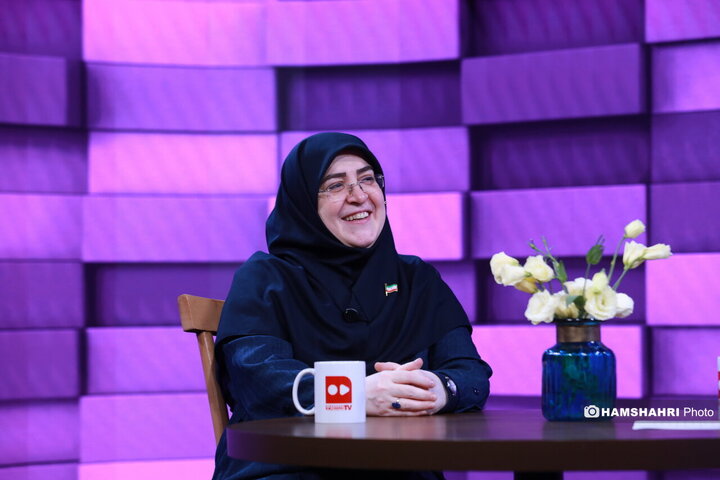 حضور سخنگوی دولت در موسسه همشهری