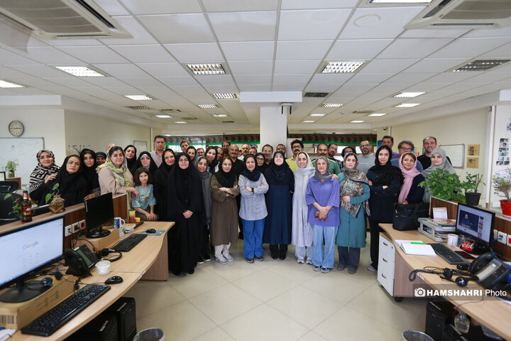 حضور سخنگوی دولت در موسسه همشهری