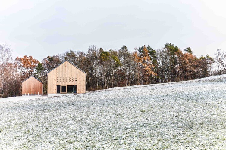 معمای ارتباط معماری و انرژی | چگونه ساختمانها راز تغییرات اقلیمی را در دست دارند؟