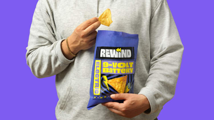 چیپس با طعم باتری ۹ ولتی