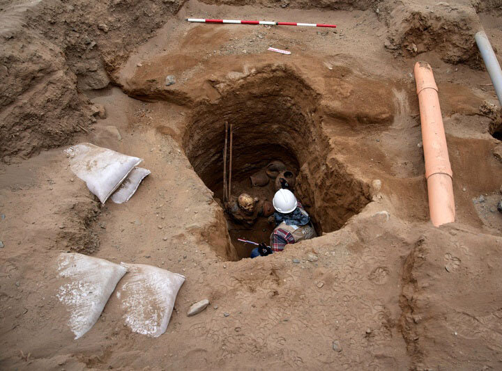 کشف مقبره هزار ساله «مردگان نشسته» | عکس