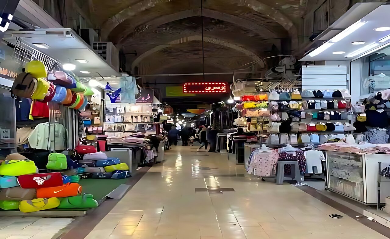 گذرهایی به قدمت تاریخ