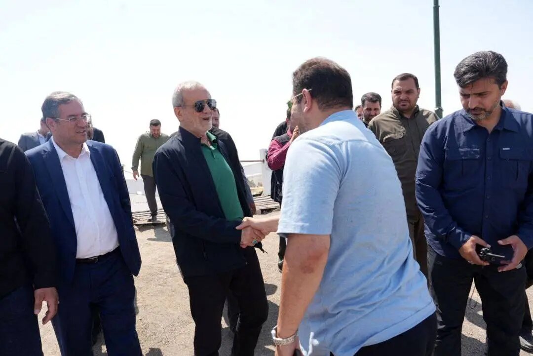 لباس مبدل پزشکیان در جنگ ۱۲ روزه و درخواست موتور برای سفر ناشناس + ویدئو پزشكيان در اروميه