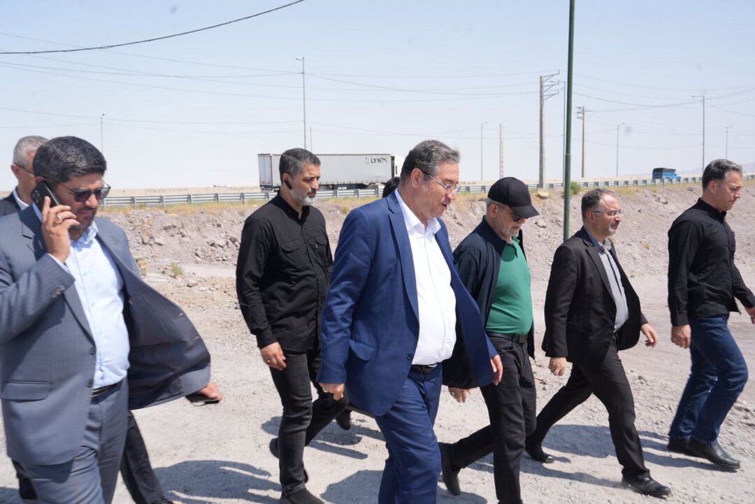 پزشکیان از دریاچه ارومیه بازدید کرد | تصاویر