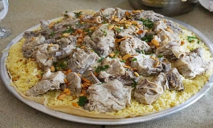 طرز تهیه منسف؛ غذای محلی و لذیذ اردنی