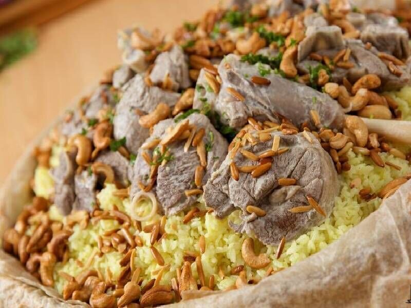 طرز تهیه منسف؛ غذای محلی و لذیذ اردنی