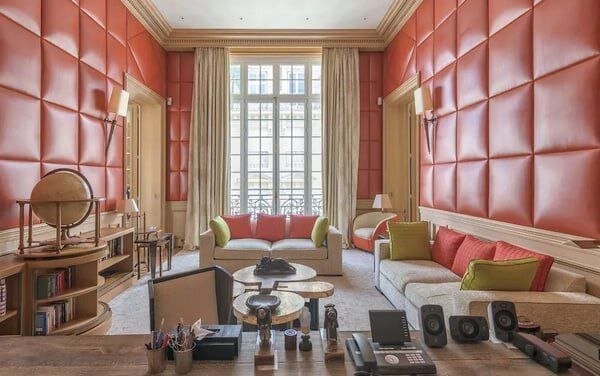 ابعاد جدیدی از روابط قاچاقچی جنسی کودکان با مقامهای غربی رو شد | تصاویر